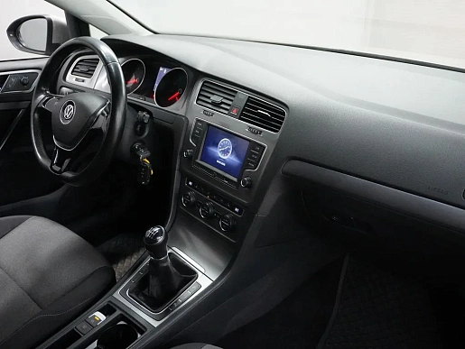 Купить Фольксваген Голф 2012г.