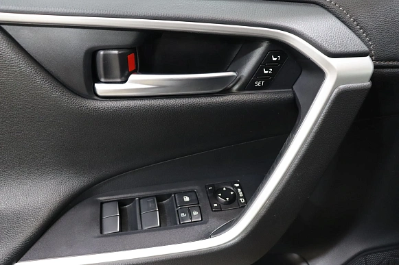 Купить Тойота Новый RAV4 2020г.