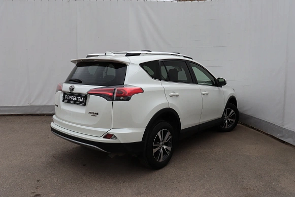 Купить Тойота Новый RAV4 2016г.