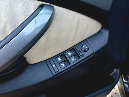 Купить БМВ КС5 2005г.