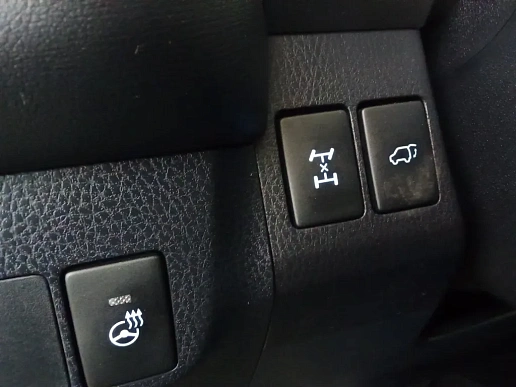 Купить Тойота Новый RAV4 2015г.