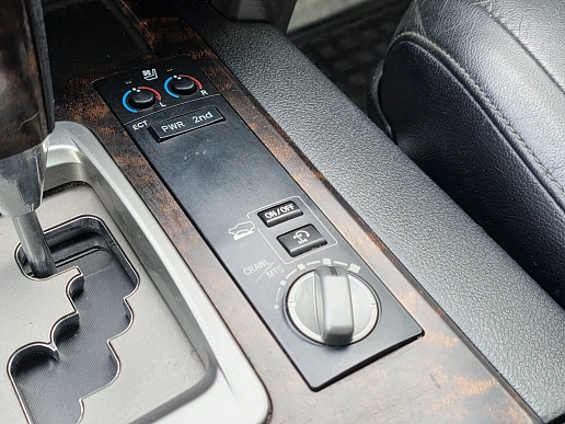 Купить Тойота Ленд Круисер 2012г.