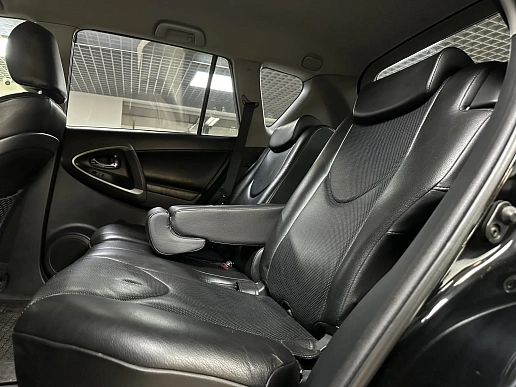 Купить Тойота Новый RAV4 2010г.