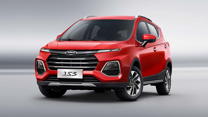 Электромобиль OMODA E5 и кроссовер JAC JS3: когда ждать в России