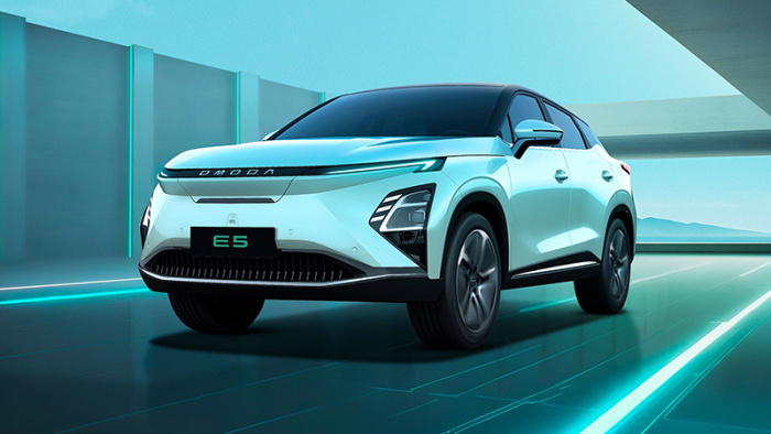 Электрокроссовер OMODA E5 приедет в Россию весной 2024 года