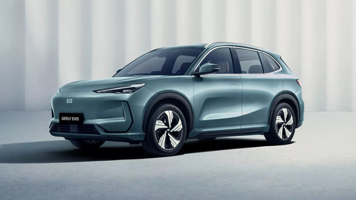 Раскрыт список комплектаций нового электрокроссовера Geely EX5 для российского рынка