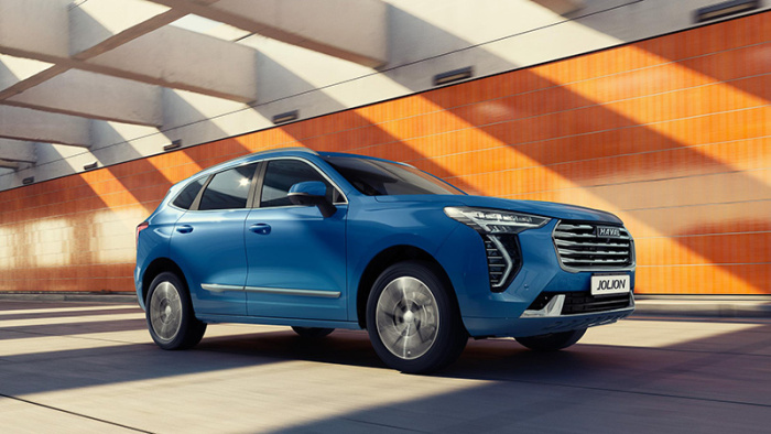 Самые продаваемые кроссоверы в России