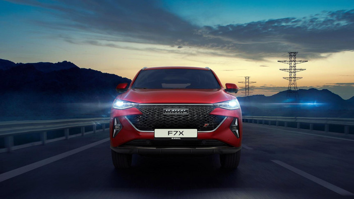 Сразу несколько брендов изменили стоимость на свои автомобили в России