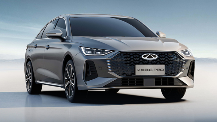 Рестайлинговый Chery Arrizo 8 Pro