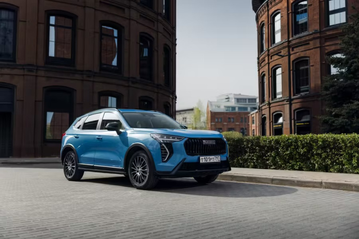 Какие кроссоверы чаще всего покупали российские автолюбители в 2025 году