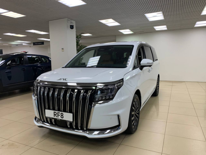 JAC RF8: ПРЕМЬЕРА СЕМЕЙНОГО МИНИВЭНА НОВОГО ПОКОЛЕНИЯ В РОССИИ